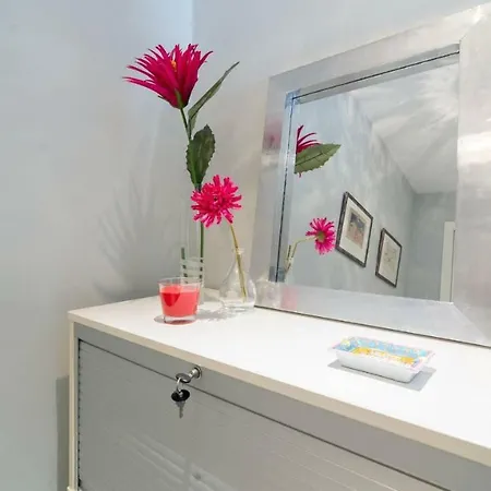 Kentia Homestay Malaga